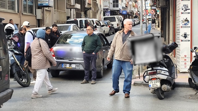 Efeler'de trafik kazası: 1 yaralı