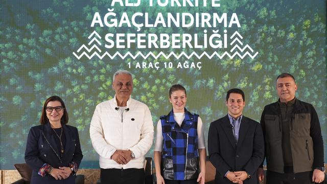 ALJ Türkiye, İzmir'de 310 bin fidanı toprakla buluşturdu