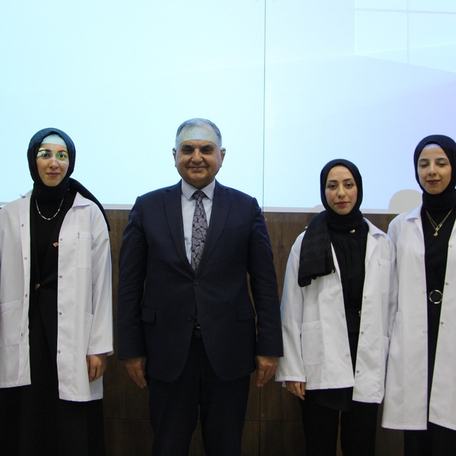 FÜ Eğitim Fakültesi'nde önlük giyme töreni