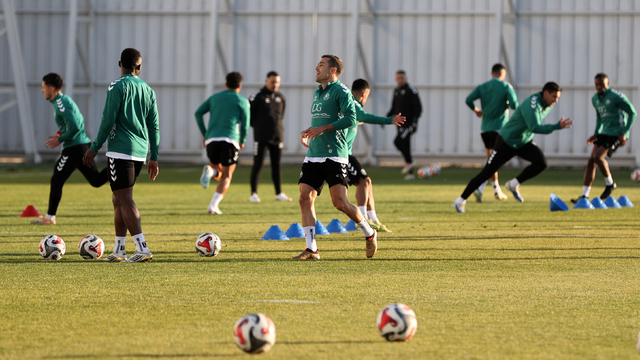 Konyaspor'da Trabzonspor maçı hazırlıkları sürüyor