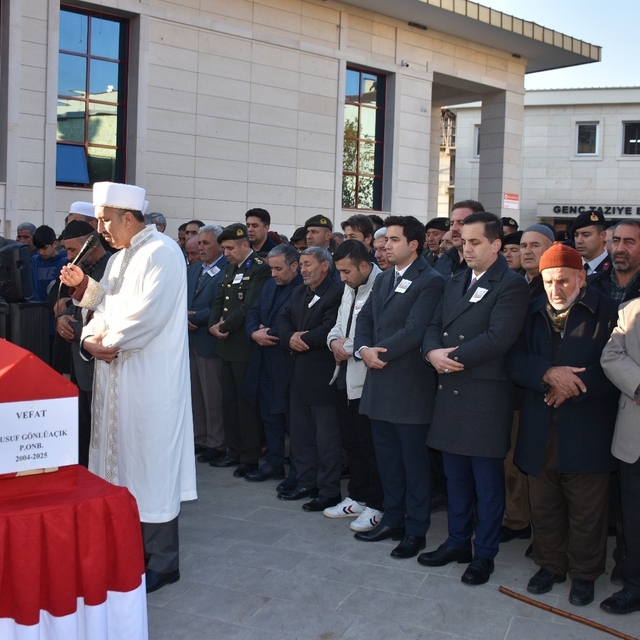 Hayatını kaybeden Piyade Er Gönlüaçık, son yolculuğuna uğurlandı