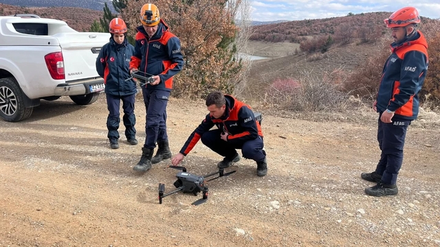 Beyşehir'de kaybolan öğrenciden 27 saattir haber alınamıyor