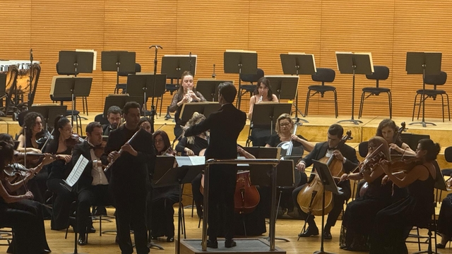 Bursa'da şef Maximilian Cem Haberstock ve flüt sanatçısı Denizcan Eren sahne aldı