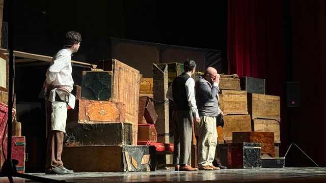 Bursa'da "Cimri" oyunu sahnelendi