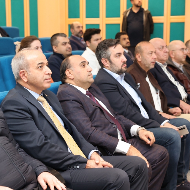 Sanayiciyi geleceğe hazırlayan ekonomi ve strateji buluşması Denizli OSB'de...