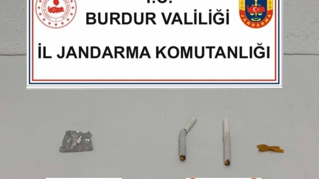Burdur'da uyuşturucu operasyonu: 4 gözaltı