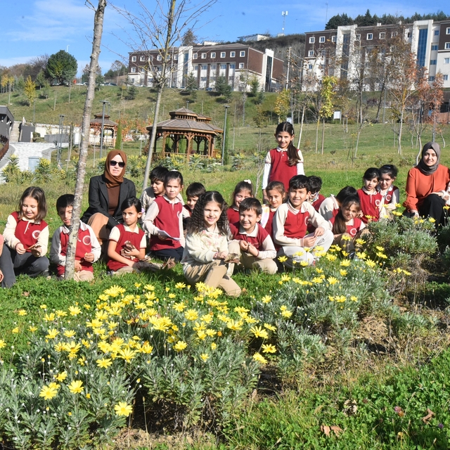 Botanik Bahçesini minikler gezdi