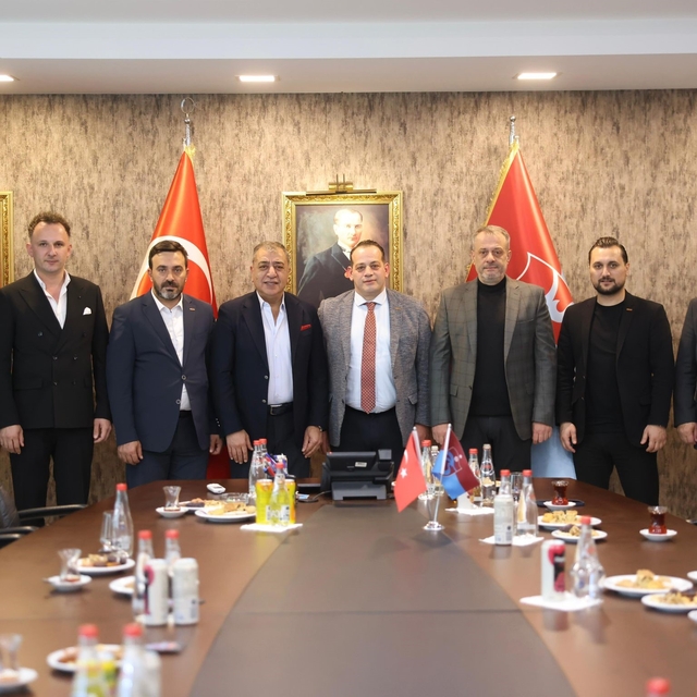 TÜRSAB Doğu Karadeniz'den Trabzonspor'a ziyaret