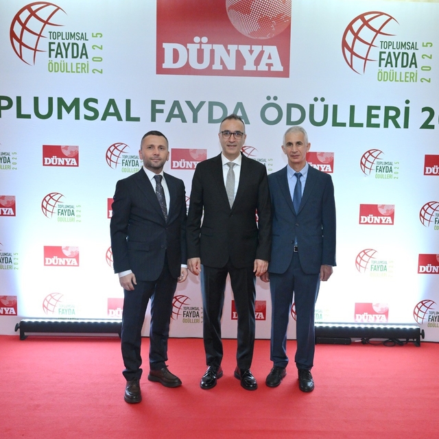 Çayeli Bakır'ın 'Arıcılığı Geliştirme Projesi'ne Toplumsal Fayda Ödülü