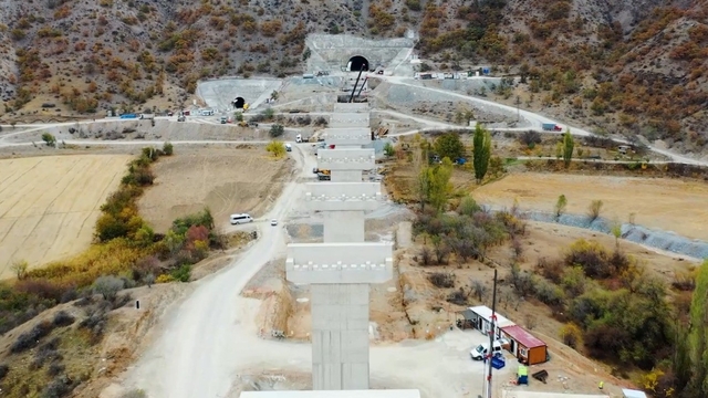 Başkan Büyükkılıç: "Yerköy-Kayseri YHT Projesi'nde önemli ilerleme kaydedildi"