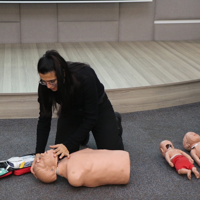 AYTO üyelerine temel ilk yardım eğitimi