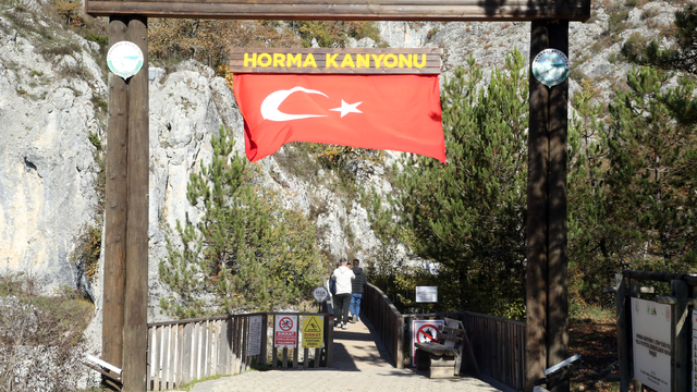 Kanyonlarıyla ünlü Pınarbaşı'nı ziyaret edenlerin sayısı her geçen yıl artıyor