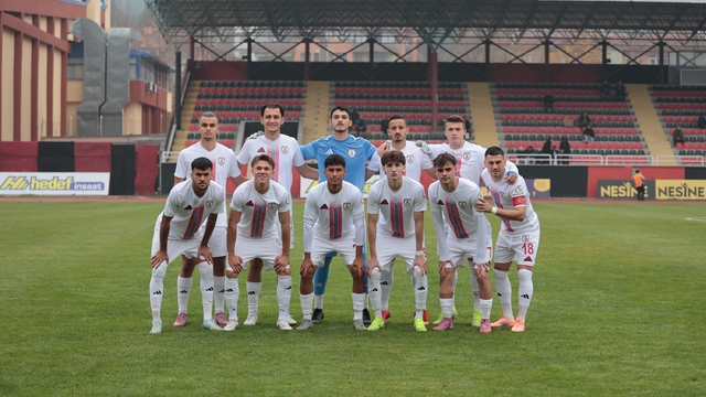 Altınordu kadro oluşturamıyor