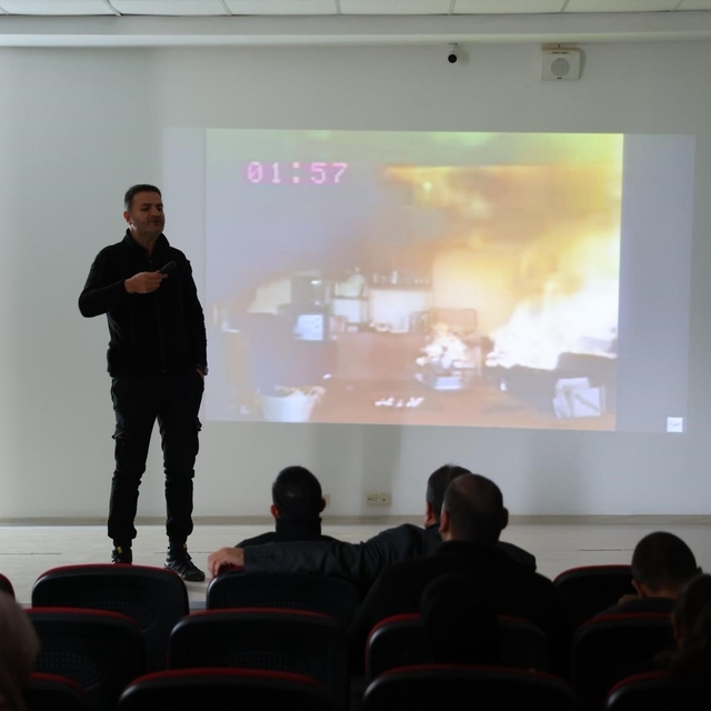 Bingöl'de dezavantajlı bireylere yangın ve afet farkındalık eğitimi verildi