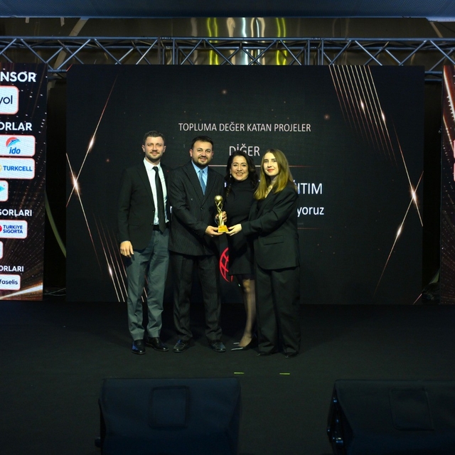 Trakya'da göçmen kuşlara halkalama projesi ödül getirdi
Önümüzdeki beş yıl...