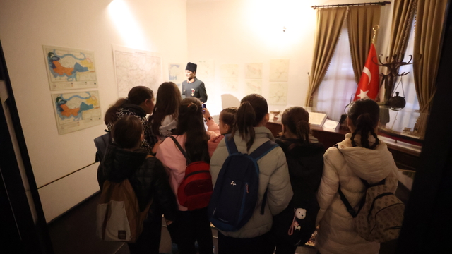 Kırklareli'nde öğrenciler Türkiye Yüzyılı Maarif Modeli kapsamında kenti keşfediyor