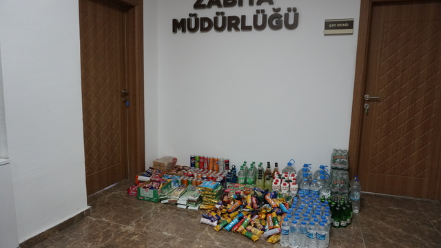 Çorum'da bakkalda son kullanma tarihi geçmiş 1004 ürün toplandı