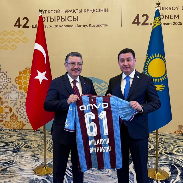 Trabzon'un yeni kardeşi Aktau oldu