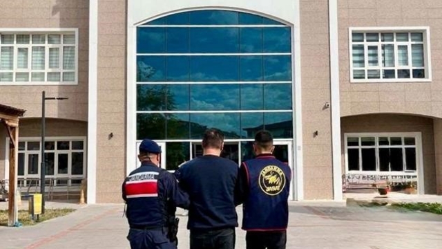 Burdur'da çelik kasa hırsızları yakalandı