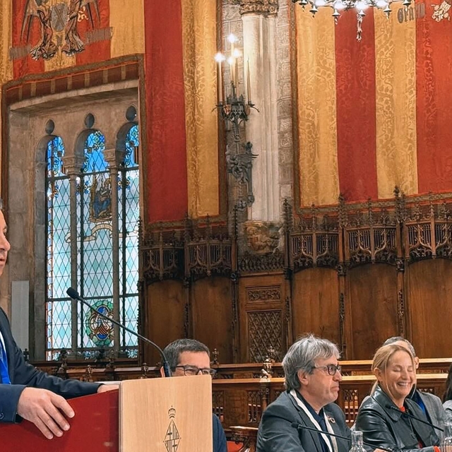 Başkan Aras'tan Barselona'da Akdeniz için önemli açıklamalar