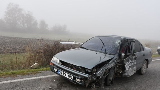 Samsun'da iki otomobil çapıştı: 3 yaralı