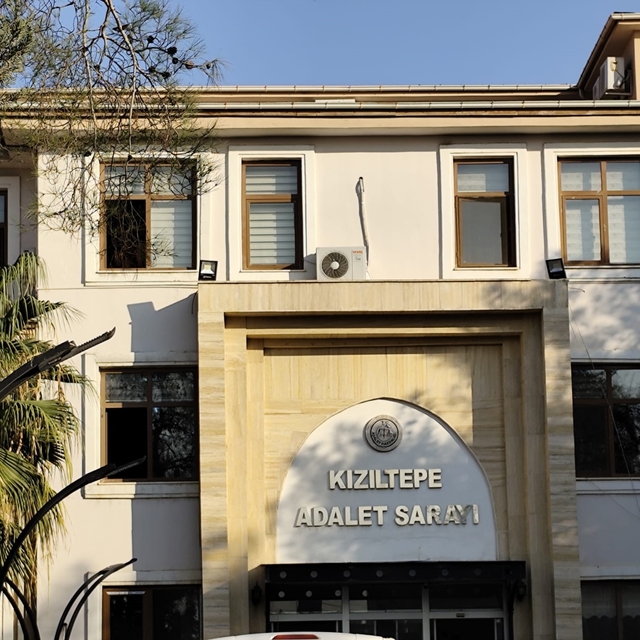 Mardin'de 3 kişilik ailenin ölü bulunması ile ilgili soruşturmada 2 yeni gö...