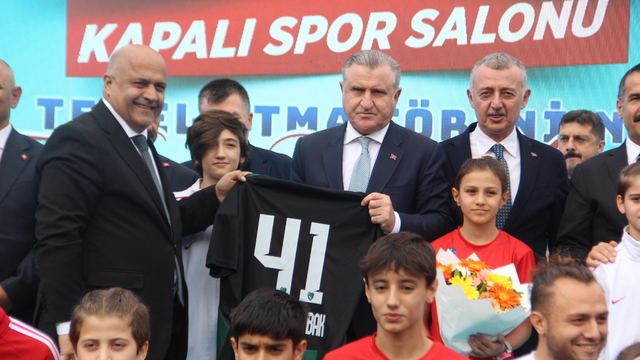 Bakan Bak: 180 bin yatak kapasitesini 1 milyon 5 bine getirdik