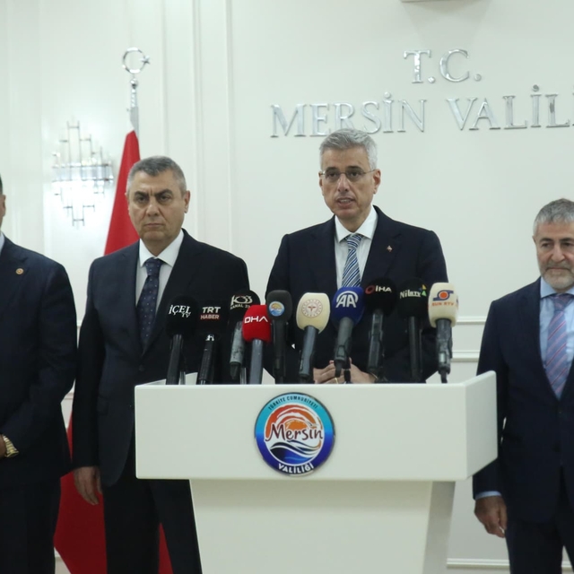 Bakan Memişoğlu: Öncelikli amacımız, insanlarımızı hastalanmadan kontrol ve...