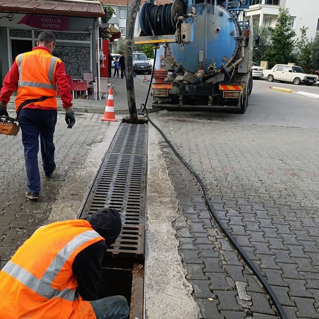 MUSKİ yağış tedbirlerini arttırdı, vatandaşları da  uyardı