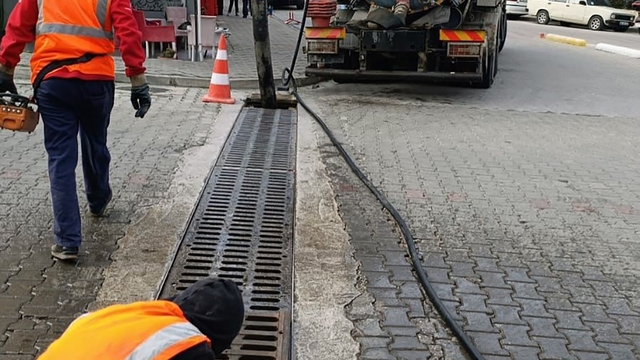 MUSKİ yağış tedbirlerini arttırdı, vatandaşları da  uyardı