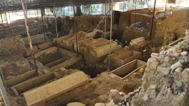 Antandros kazıları tüm hızıyla sürüyor