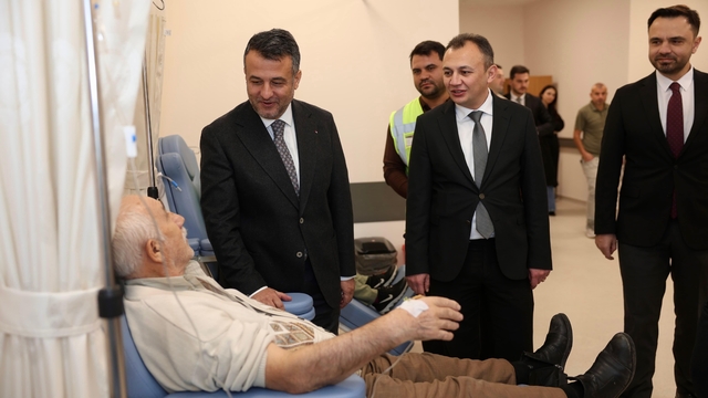 Büyükşehir Belediyesi, Samsun'a 100 ambulans kazandırdı