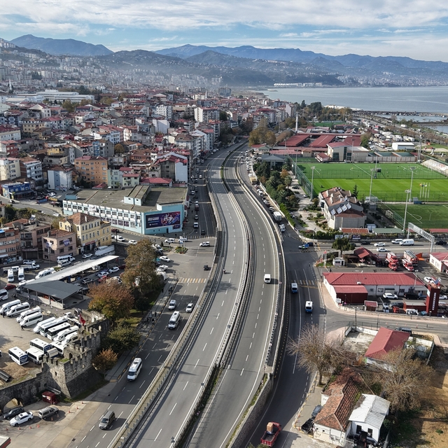 Yıllarca yıkılması çok tartışıldı şimdi bakanlık raporu bekleniyor