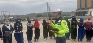 Osmaniye'de 15 kişilik minibüsten 30 işçi çıktı