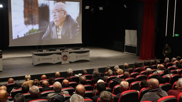 Hemşerileri Türk basınının duayen ismi Hasan Pulur'u unutmadı
Atatürk Üniversitesi İletişim Fakültesi, Erzurum Kalkınma Vakfı ve Doğu Anadolu Gazeteciler Cemiyeti'nden ahde vefa