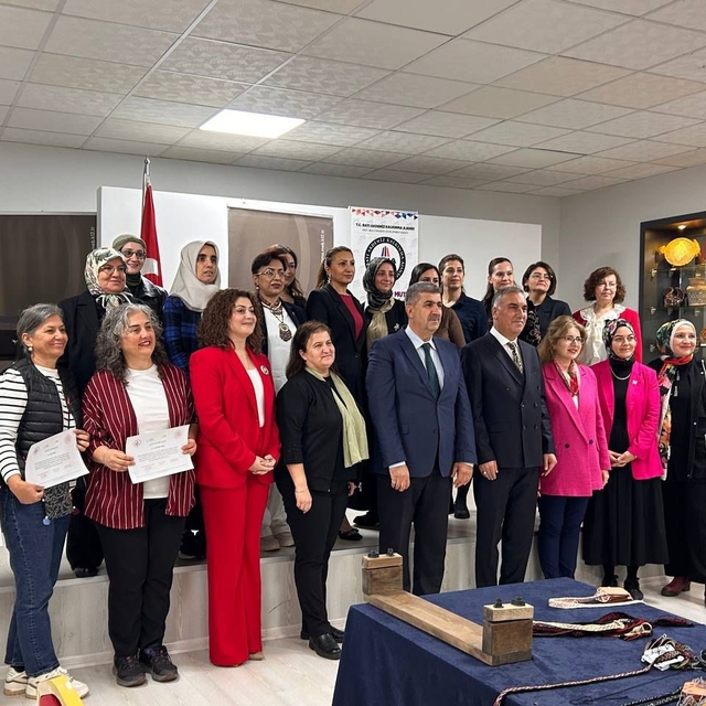 Çarpana Dokuma Sanatı modern ürünlerle buluşuyor