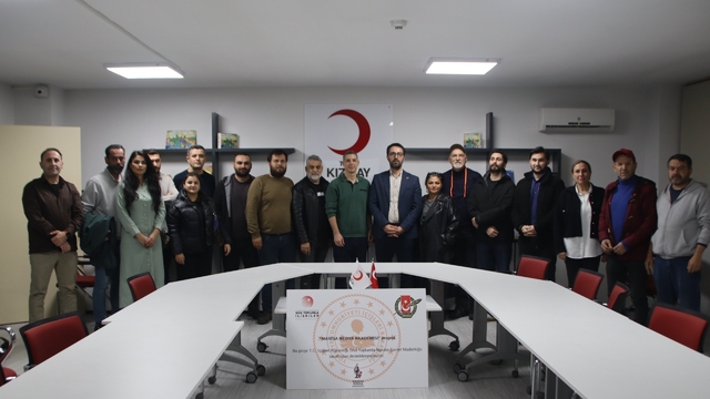 Manisa Medya Akademisinde ilk ders 'Yapay zeka haberciliği' oldu