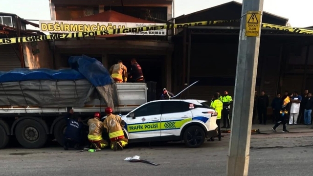 Kazada yaralanan kadın polis memuru da şehit oldu