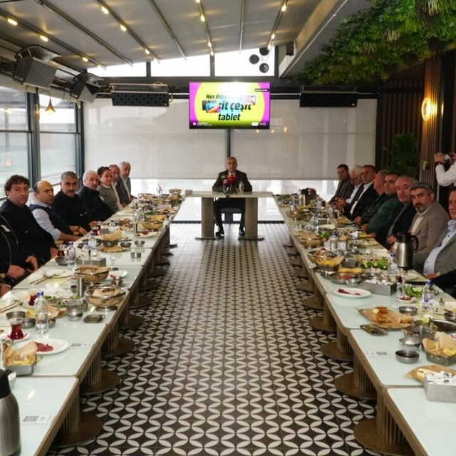 Bursa'da Doğu ve Güneydoğu derneklerinden barış sürecine güçlü destek