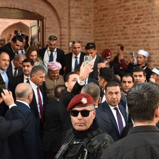 KDP lideri Mesut Barzani, Cizre'de tarihi mekanları gezdi