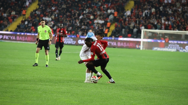 Trendyol Süper Lig: Gaziantep FK: 1 - Eyüpspor: 2 (Maç sonucu)