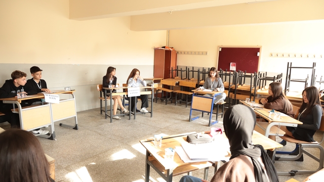 Nazilli'de Münazara Turnuvası'na yoğun ilgi