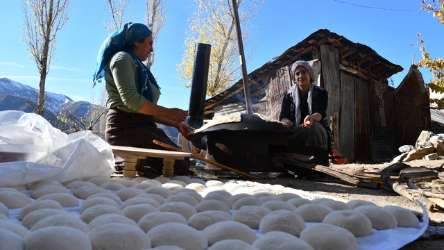 Kar öncesi 'ekmek' mesaisi başladı