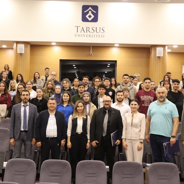 'Kampüs Mersin ve Garaj Mersin' projeleri öğrencilere tanıtıldı