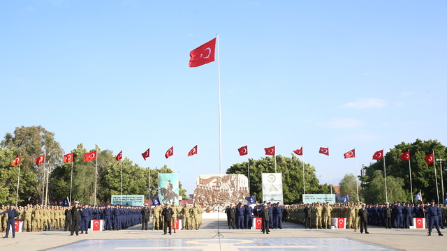 Hatay'da eğitimlerini tamamlayan 1418 acemi er yemin etti