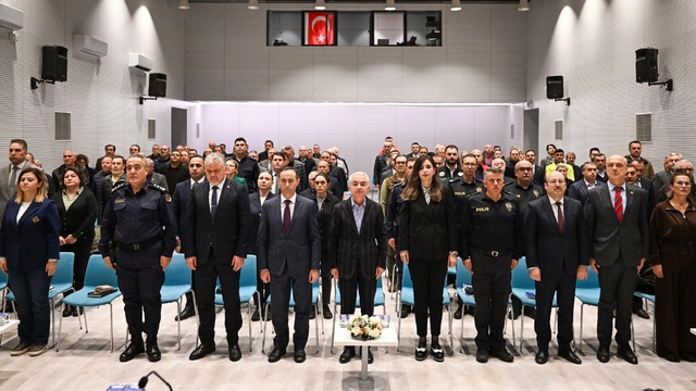 Lüleburgazlı muhtarlar valiye sıkıntılarını anlattı