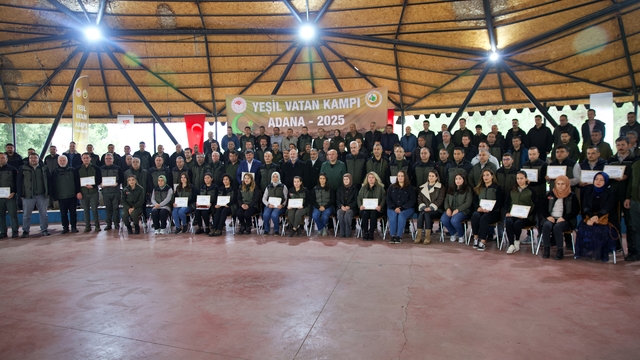 Osmaniye'de orman personeli için düzenlenen doğa kampı sona erdi