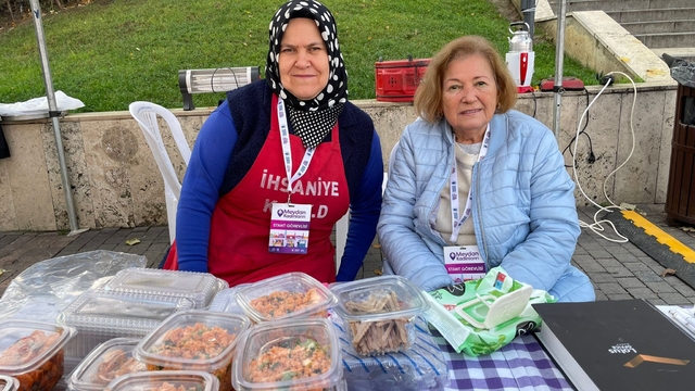 Heykel'de meydan kadınların