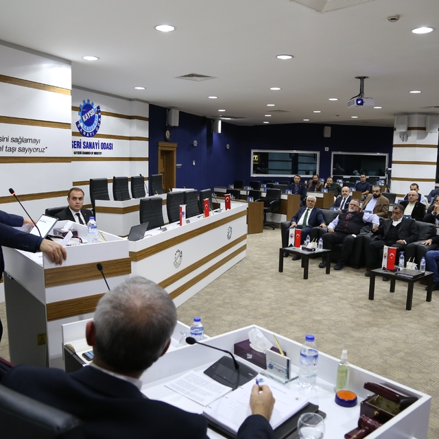 Başkan Büyüksimitci: "Çin'e karşı ülke olarak politika oluşturmalıyız"