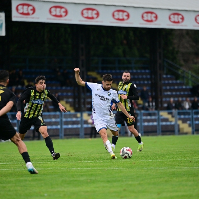 TFF 2. Lig: Karacabey Belediyespor:1 - Şanlıurfaspor: 2